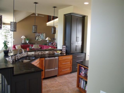 Two-Tone Kitchen Combination
